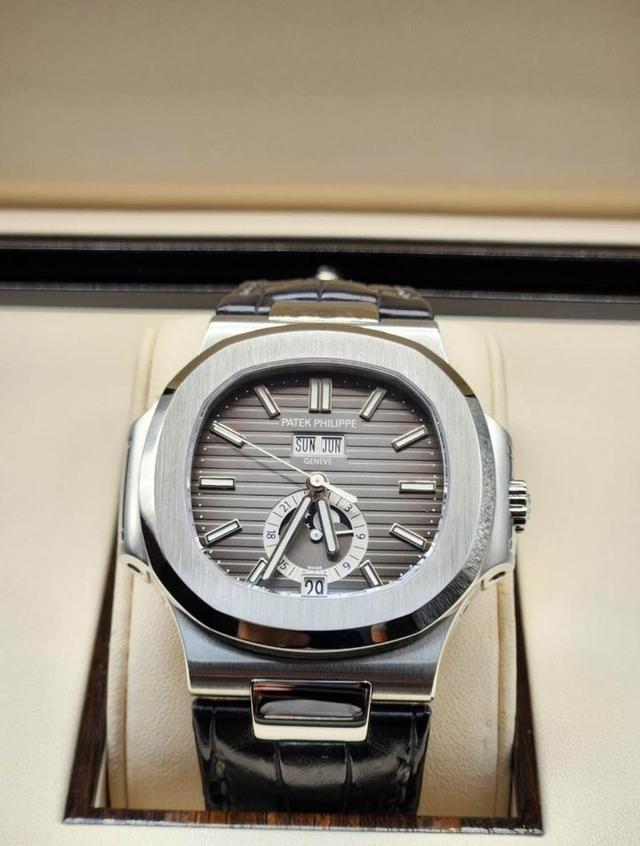 Patek Philippe Nautilus 5726a มีแต่ตัวเรือน  2