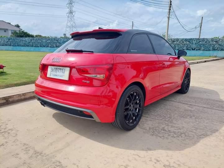 Audi A1 สีแดง 2