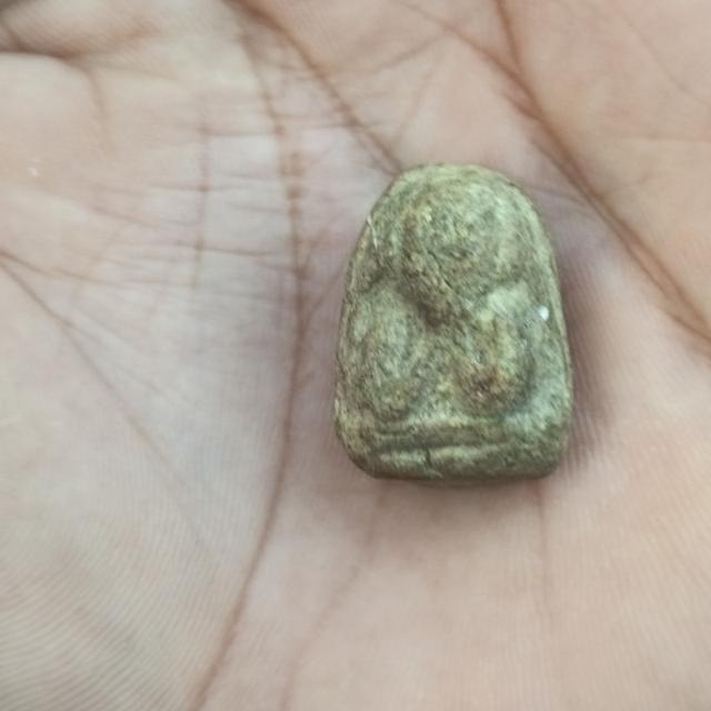 พระปิดตารุ่นคลุกฝุ่น