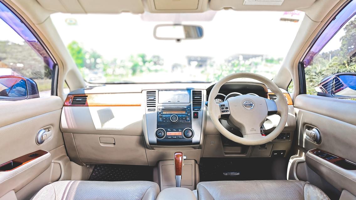 NISSAN TIIDA 1.6 A/T ปี 2009 จด 2010 รูปที่ 11