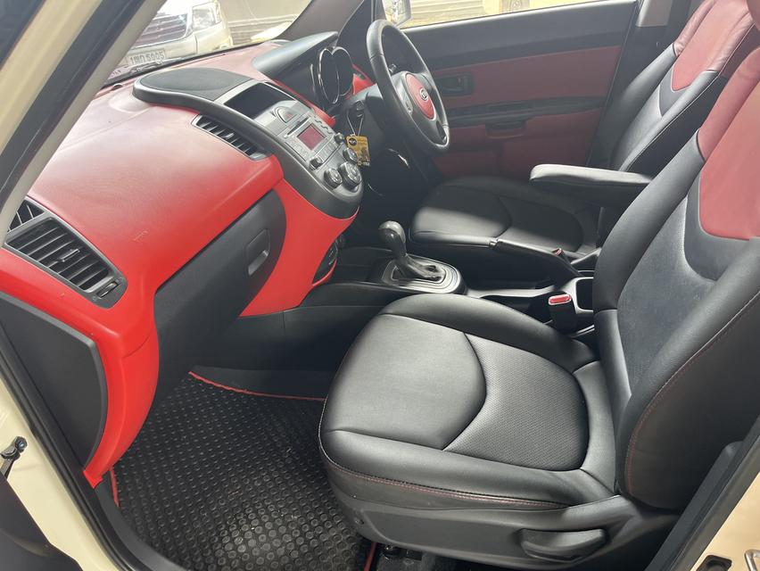 2011 Kia soul1.6 at 12