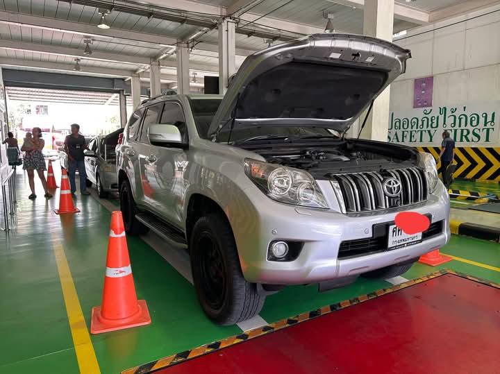 รีบขาย Toyota Landcruiser Prado 4