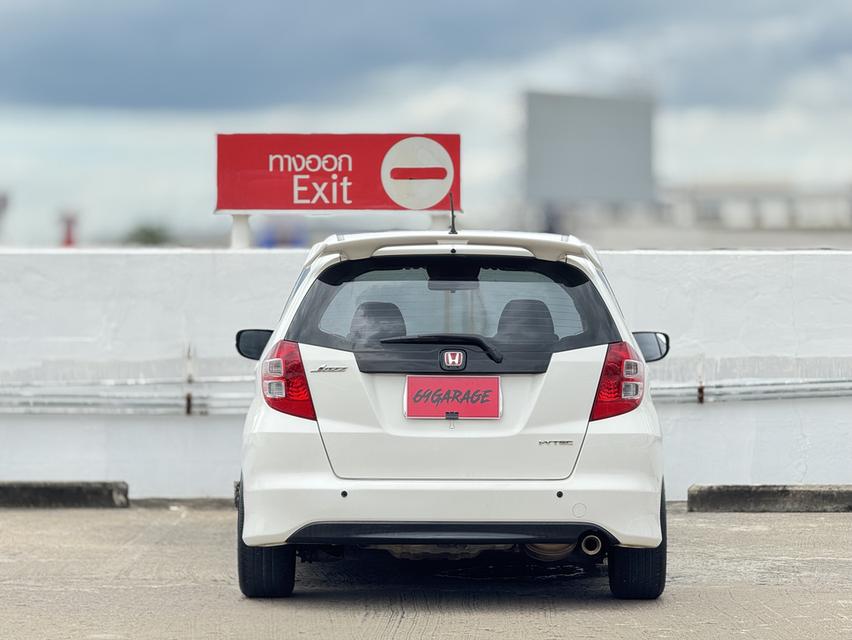 HONDA JAZZ GE AUTO TOP SV IVTEC 6