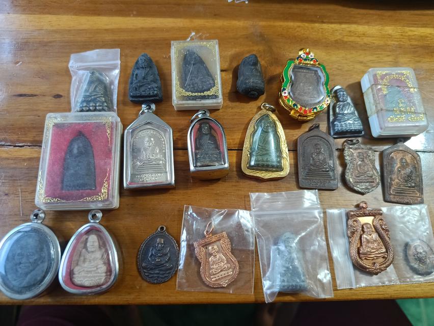 ชุดเหรียญหลวงปู่ทวด เก่าเก็บสะสม