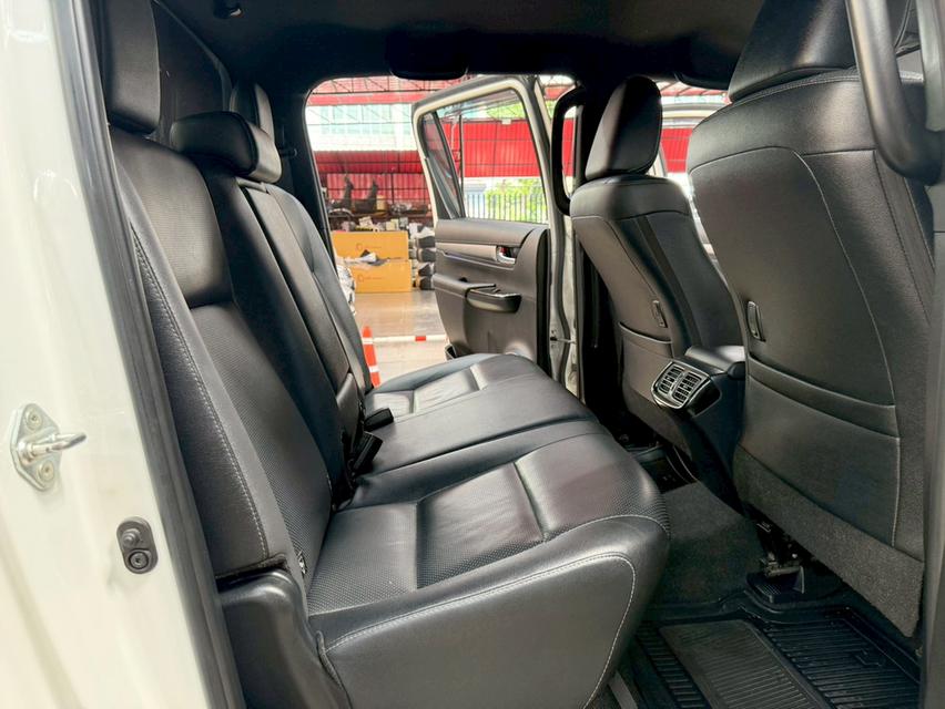 TOYOTA REVO 2.4 Rocco Prerunner DOUBLECAB ปี2021 รถบ้านแท้ เกียร์ออโต้  รถสวยสภาพกริ๊บๆ   10