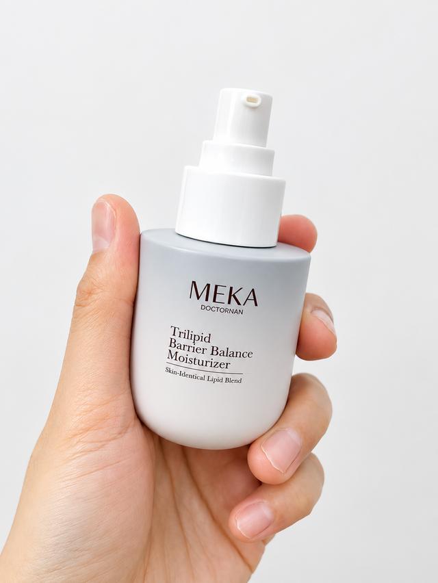 Meka DoctorNAN ไตรลิพิด แบริเออร์ บาลานซ์ มอยเจอร์ไรเซอร์ 50 มล.สำหรับผิวบอบบางเป็นสิวง่าย เพื่อผิวชุ่มชื้นปลอบประโลมผิว รูปที่ 2