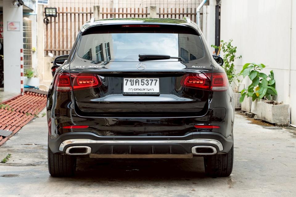 Benz GLC300e AMG Dynamic Facelift จดทะเบียน 2021✔️มือเดียว 90,000KM ตัวท็อปสุด AMG หลังคาแก้ว รุ่น Facelift รูปย่อยที่ 4