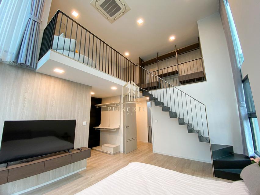 VIVE Krungthep Kreetha Comes with a Private Swimming Pool 12