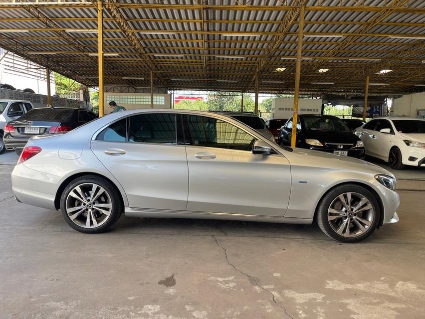 2018 BENZ C350e Avantgarde รหัส PJP5340 5