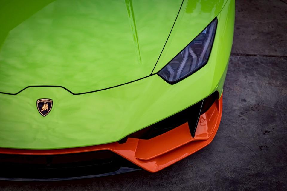 Lamborghini Huracán EVO AWD MY2021📆 ปีผลิต 2020 | 📍ราคาเพียง 19,900,000 บาทRenazzo Warranty ถึงวันที่ 01/02/2026 11