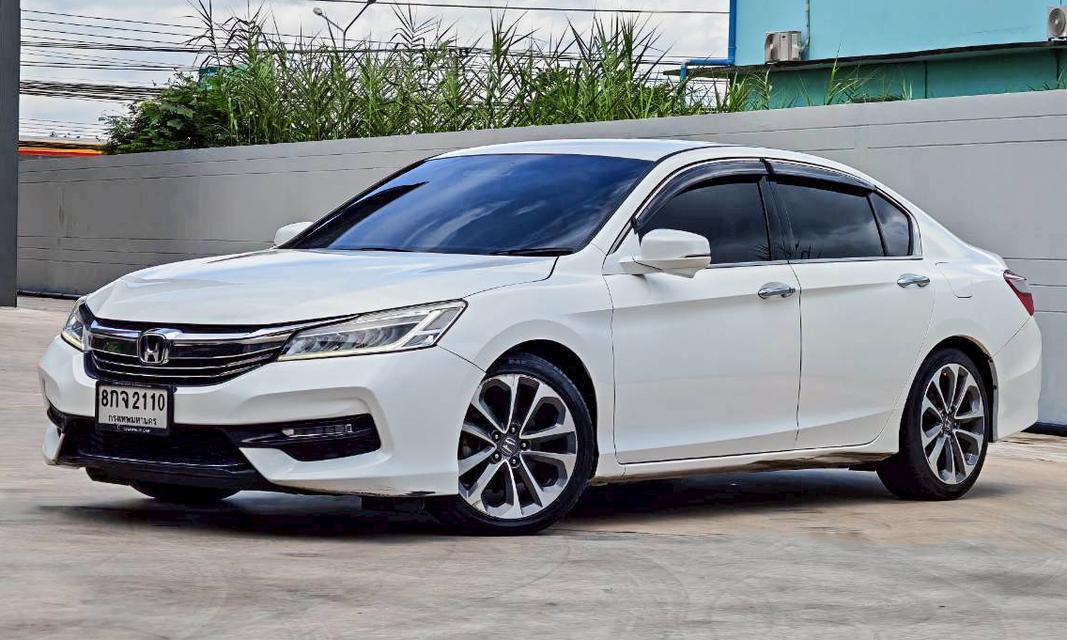 ขาย HONDA ACCORD 2.0 EL 2017