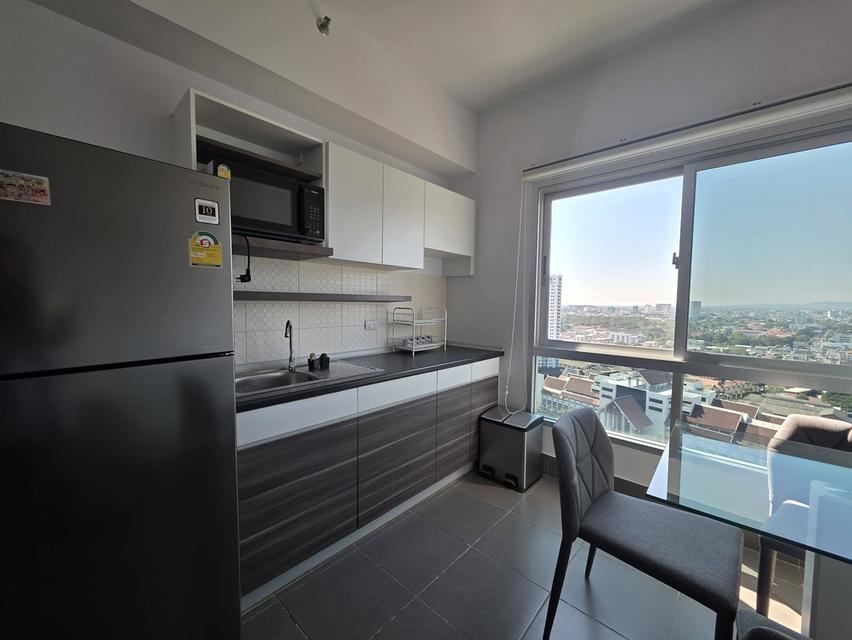 ✨ ให้เช่าคอนโดวิวเมือง 40 ตรม. 1 นอน 1 ครัว 13,000.-/เดือน (รวมส่วนกลางแล้ว) พร้อมอยู่! 🏙️ 8