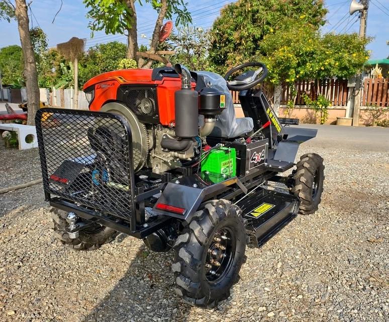 ขายรถตัดหญ้า Kubota 15.5 Hp 3