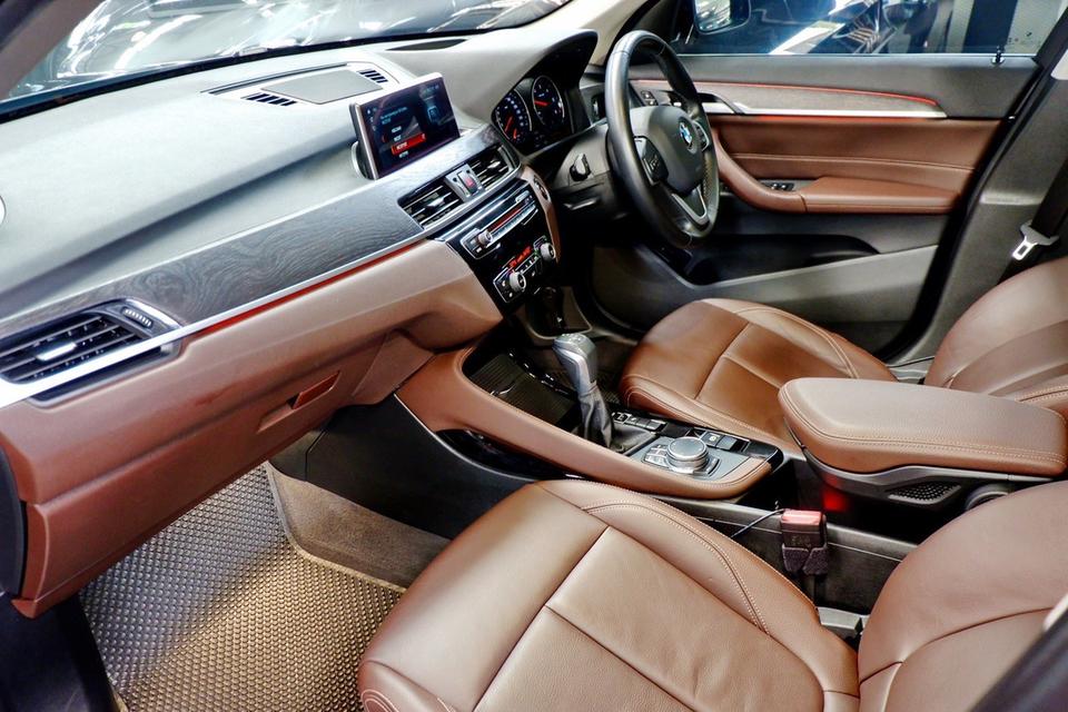 BMW X1 2.0 sDrive18d xLine ปี 2019 12