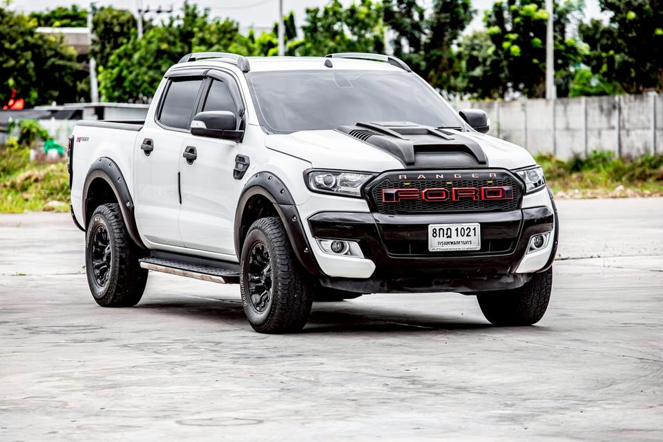 Ford Ranger 2.2 XLT Hi-Lander Double Cab ปี 2019 สีขาว มือเดียวป้ายแดง 3