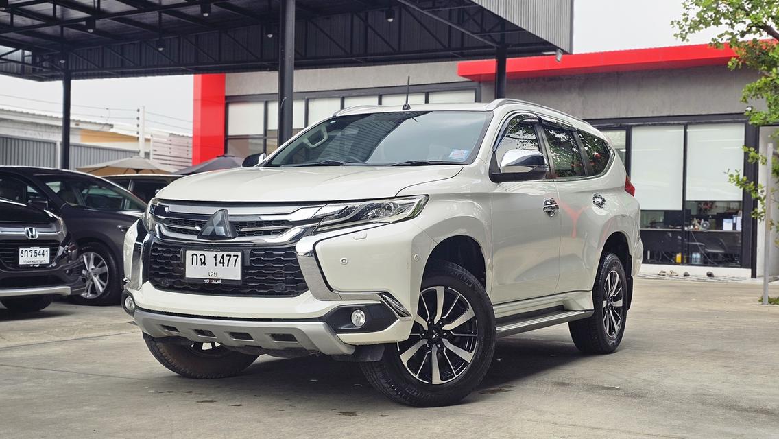 ขายรถ Mitsubishi pajero Sport 2.4GT Premium 4WD SUV ปี 2017 สีขาว เกียร์ออโต้