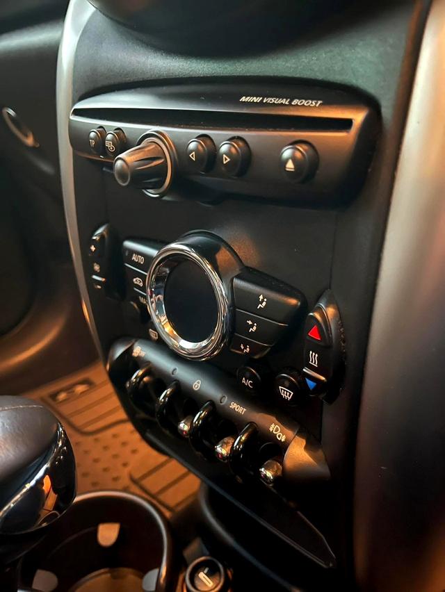 MINI COOPER COUNTRY 1.5 L ขับ2 ปี​60 (2017)​ 9