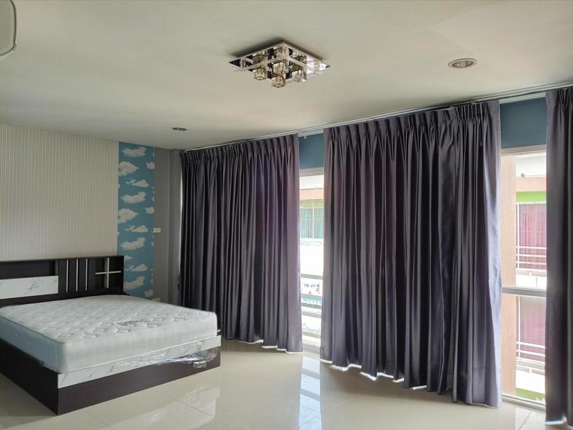 ตึกอาคารพาณิชย์ 3ชั้น 6