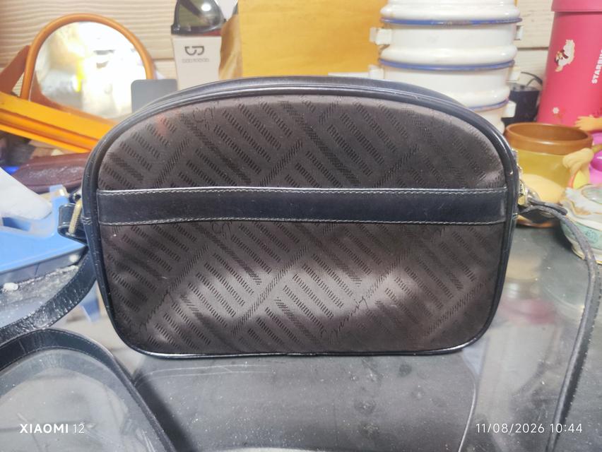กระเป๋าสะพาย Givenchy(ขีวองชี) รุ่น/ลักษณะ Vintage 4G Logo Jacquard&Leather Cossbody Camera Bag (กระเป๋าทรงกล้องสายสะพานปรับได้) ผลิตในยุค 80-90 รูปย่อยที่ 4