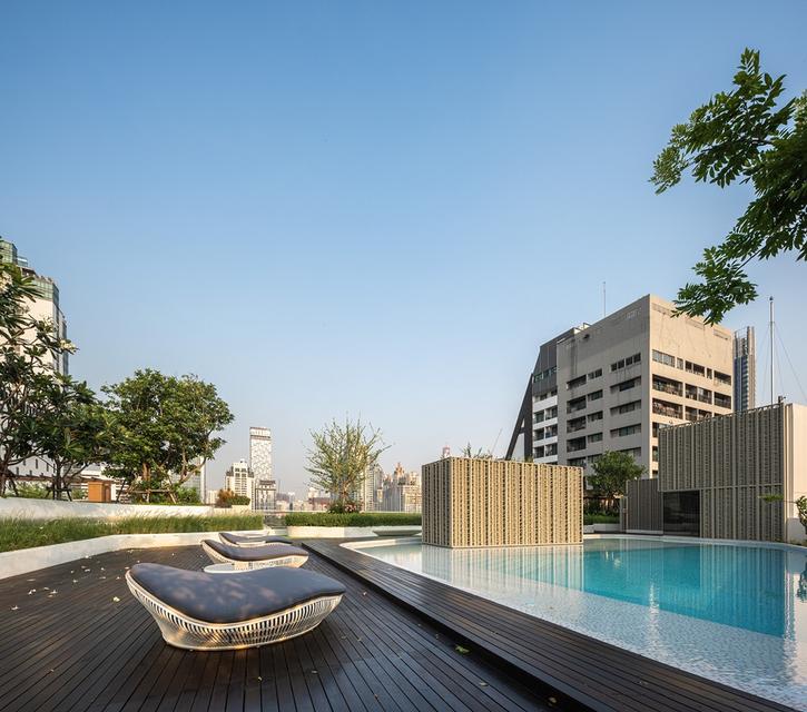 For Rent Craft Ploenchit 2 bed, 2 bath, 190 m. from BTS Ploenchit 6