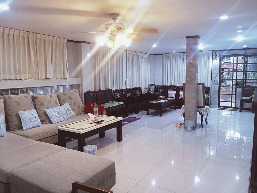 ขายบ้านเดี่ยว 2 ชั้น หมู่บ้านชัยวิวัฒน์4 ซอยติวานนท์13 5