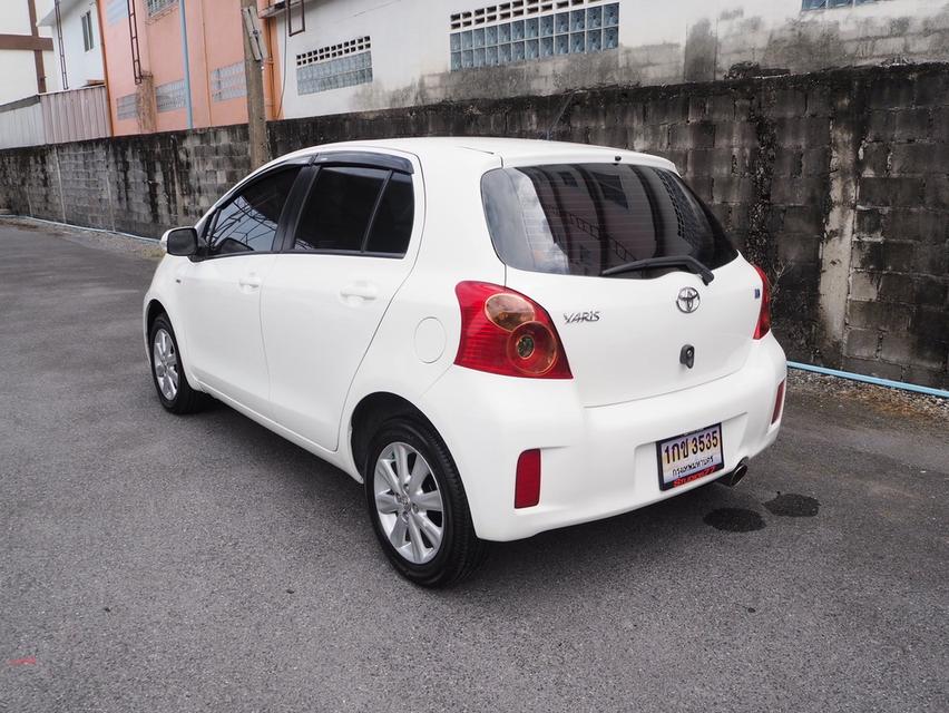 TOYOTA YARIS 1.5 E  ปี 2013 6
