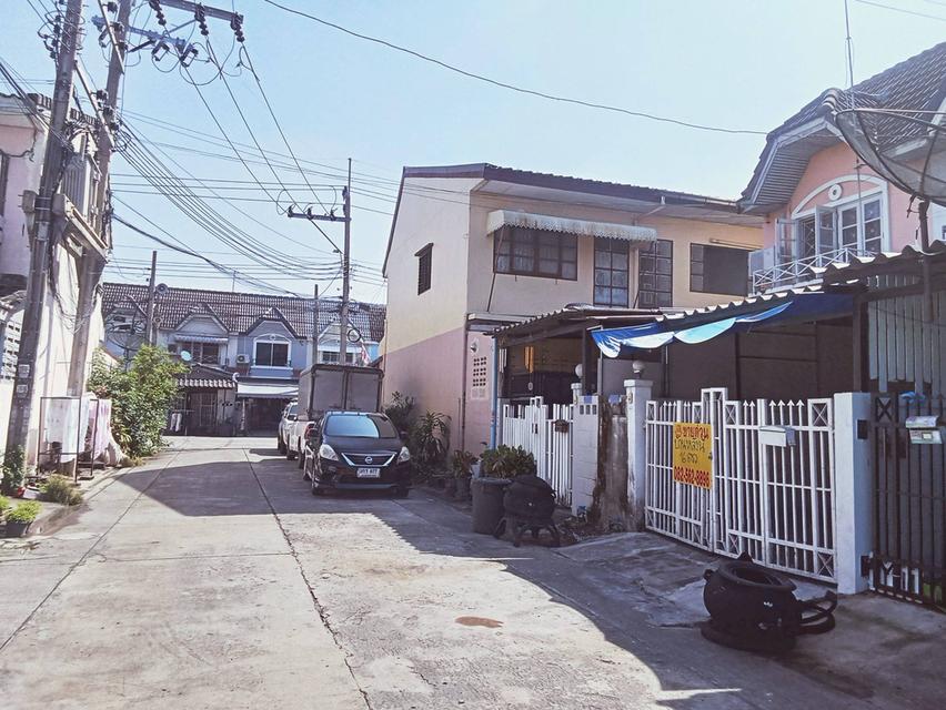 ขายบ้าน 2 ชั้น หมู่บ้านมนวดี ซอยวัดลาดปลาดุก