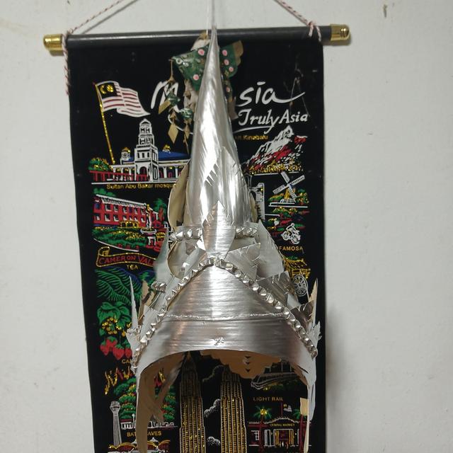 ชฎาใบลาน.  ทำจากใบลาน รูปที่ 3