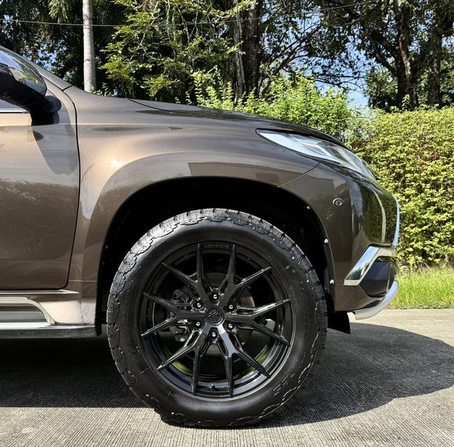 รหัสรถ AP1196 Pajero 2.4 GT Premium  NAVI 4WD  ปี2015 สีน้ำตาล ดีเซล  8