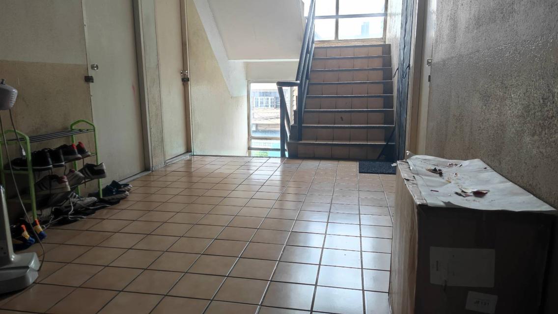 น่าลงทุน อพาร์ทเม้นท์ 5 ชั้น รอการรีโนทใหม่ ห้องพัก 57 ห้อง มี 1 ตึก เนื้อที่ 117 ตารางวา ปรีดีพนมยงค์ สุขุมวิท71 กรุงเทพฯ 8