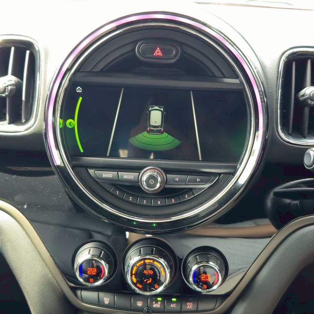 รหัสรถ BAC5000 🚗 MINI Cooper S Countryman Hightrim 2.0 Turbo (F60) ปี 2017/18 🩶 13