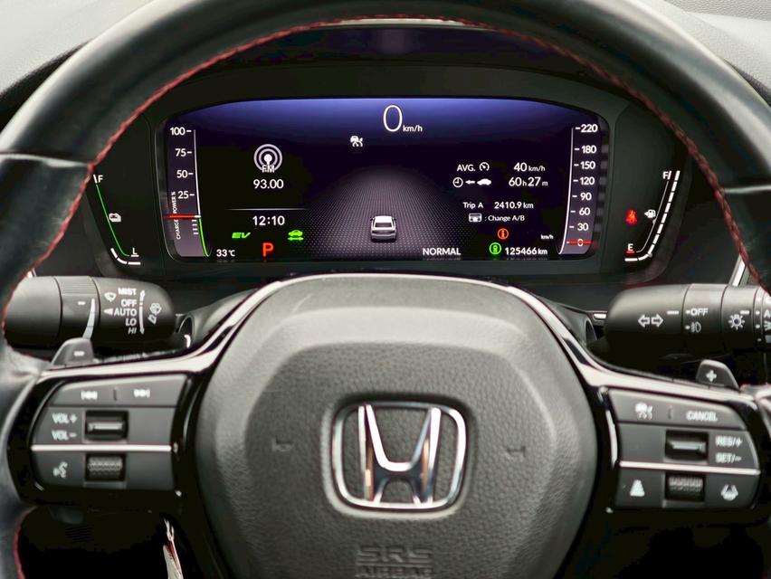 HONDA CIVIC FE Sedan 4dr e:HEV RS E-CVT FWD 2.0 Y22. สีดำ  เกียร์ออโต้  16