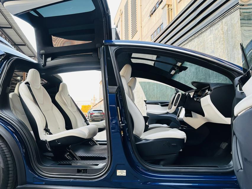 ขายดาวน์ เพียง 30,000 กิโล 2020 Tesla Model X Long Range AWD Dual Motor 6