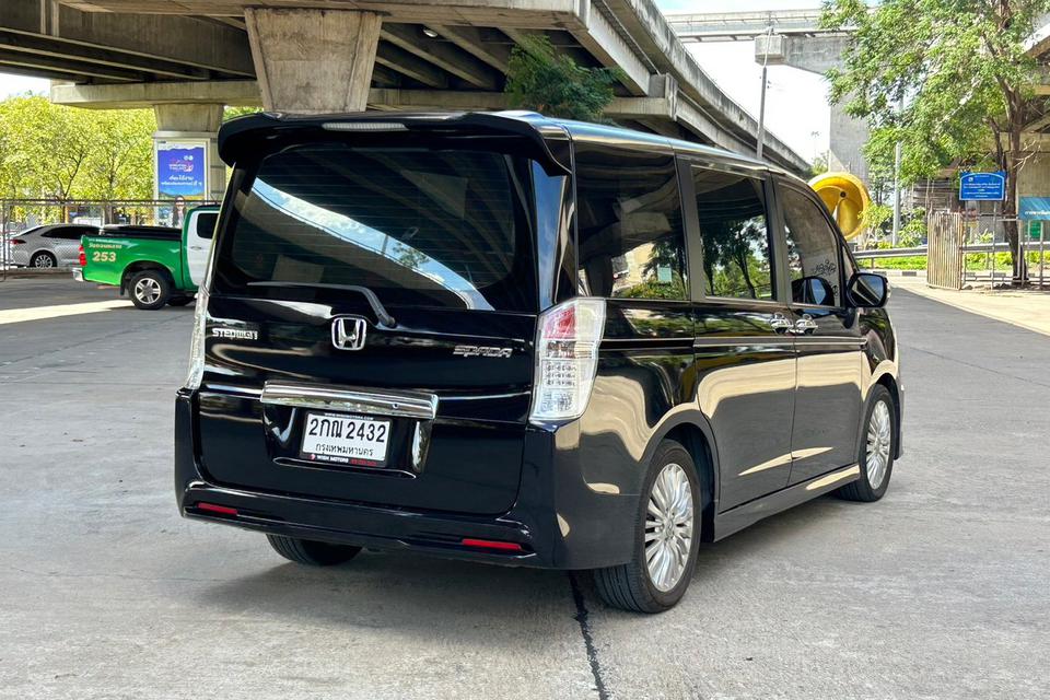 Honda Step Wagon SPADA 2.0 JP AT ปี 2013 | ENNXO