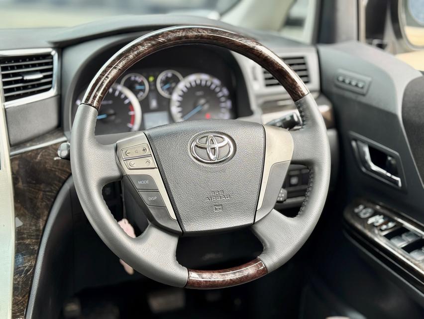 ขาย Toyota Vellfire 2.4ZG Deition ปี13 9