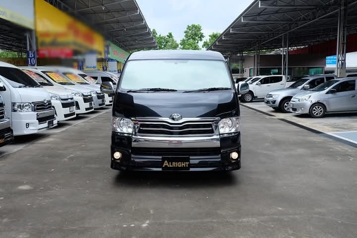 Toyota Ventury ปี 2018 2