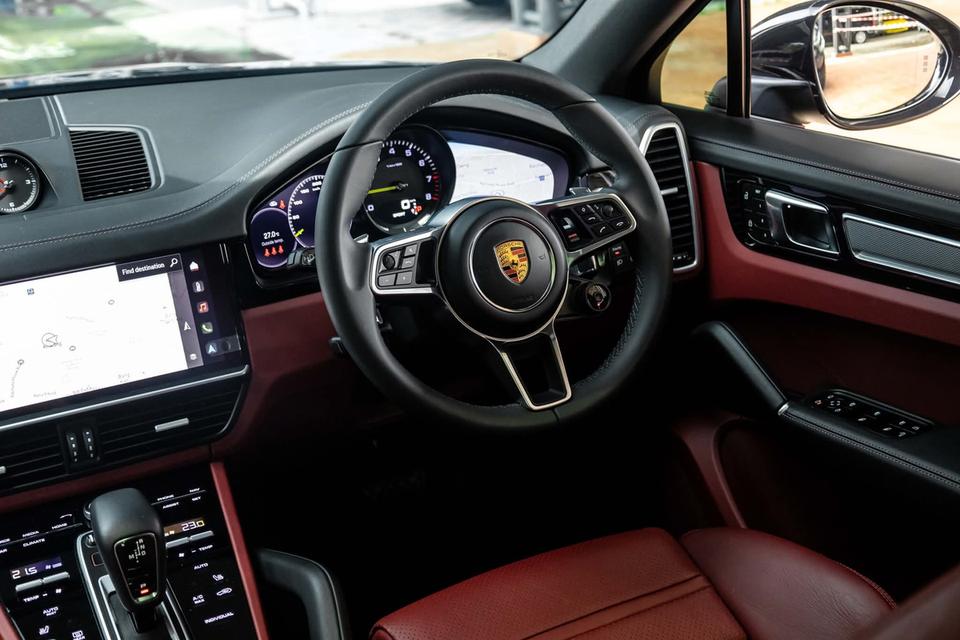 Cayenne Coupe Platinum Edition 10