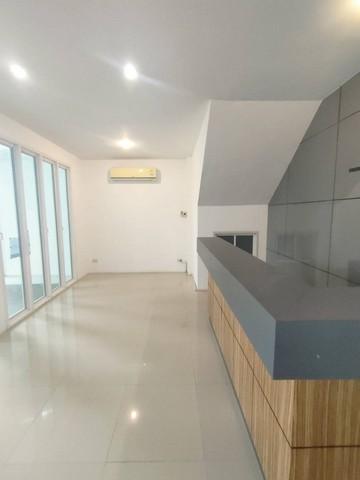 ให้เช่าทาวน์โฮม4ชั้นห้องมุม 300ตร.ม.ย่านรามอินทราใกล้แฟชั่นไอแลนส์,MRTวงแหวนรามอินทรา สามารถจดทะเบียนบริษัทได้ 5