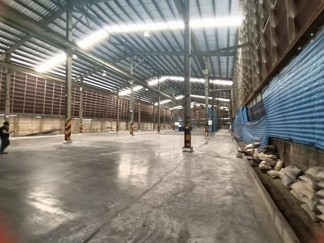 ให้เช่าโกดังคลังสินค้า 2,300 ตรม. วิภาวดีรังสิต รถเทรลเลอร์เข้า-ออกสะดวก ใกล้สนามบินดอนเมือง