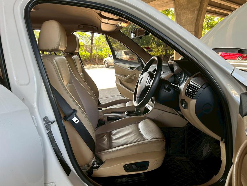 BMW X1 2.0 sDrive18i  AT ปี 2013 รูปที่ 13