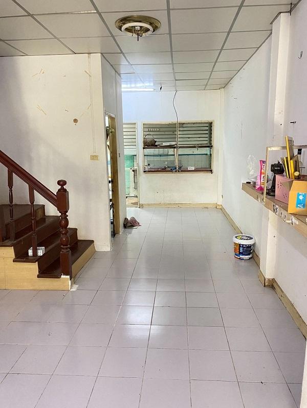 ขายบ้าน ทาวน์เฮ้าส์ พร้อมอยู่ หมู่บ้านศิริวรรณ บางบัวทอง 3