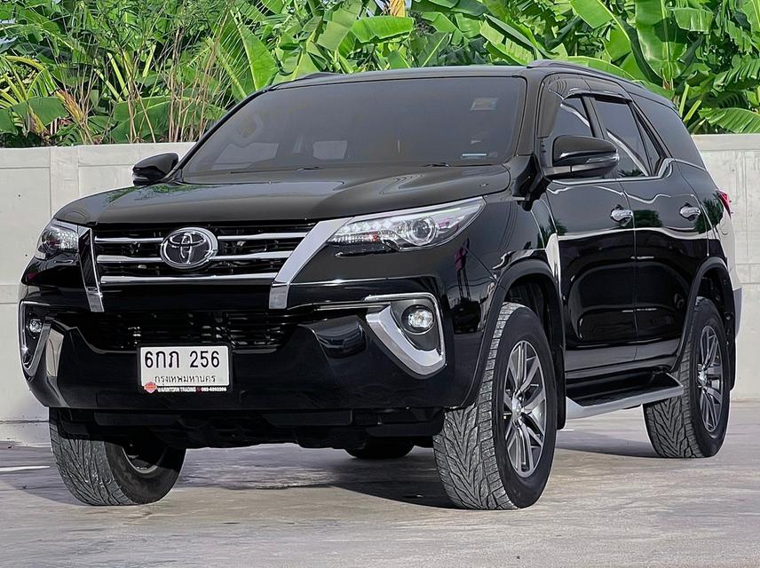 ขาย Toyota Fortuner 2.4V 4wd ปี17