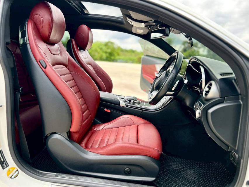 MERCEDES BENZ C250 COUPE AMG 2018 จด 2019 เป็นรถสปอร์ตหรูที่เน้นบุคลิกที่สปอร์ตและโฉบเฉี่ยว รูปที่ 6
