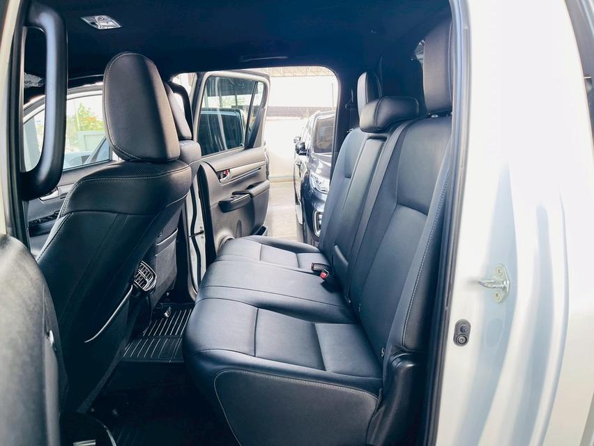 TOYOTA HILUX REVO2.4ROCCO PRERUNNER AUTO 2WD ปี22จด23 สีขาว มือแรก ดูรถได้ที่ตลิ่งชัน กทม.ไมล์แท้ 56,xxxกม.เครื่องดีเซล 2,400cc.ขับ2 พวงมาลัยเพาเวอร์M รูปที่ 15