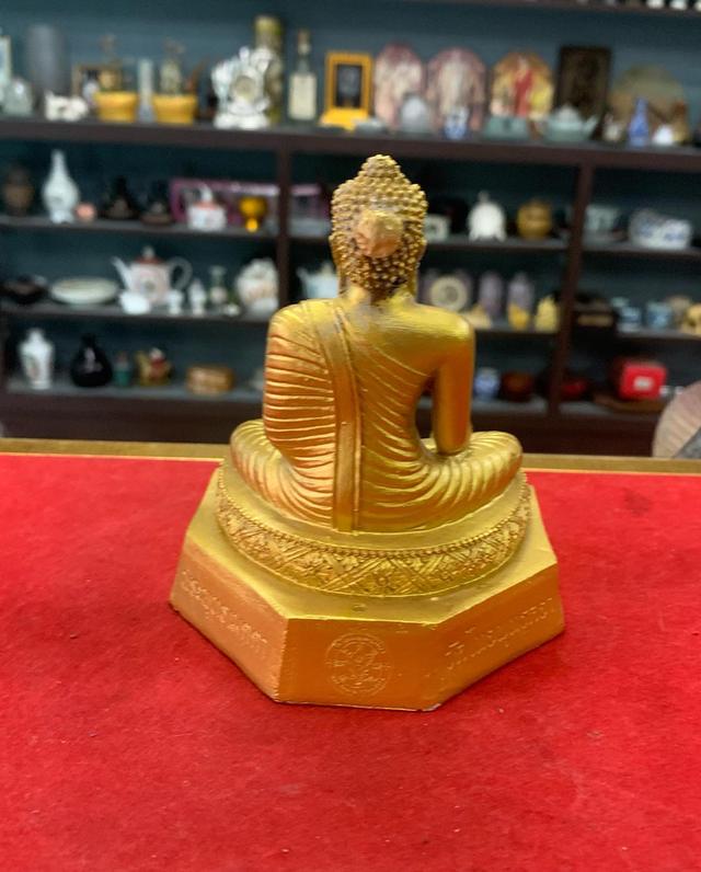 พระเรซิน 2