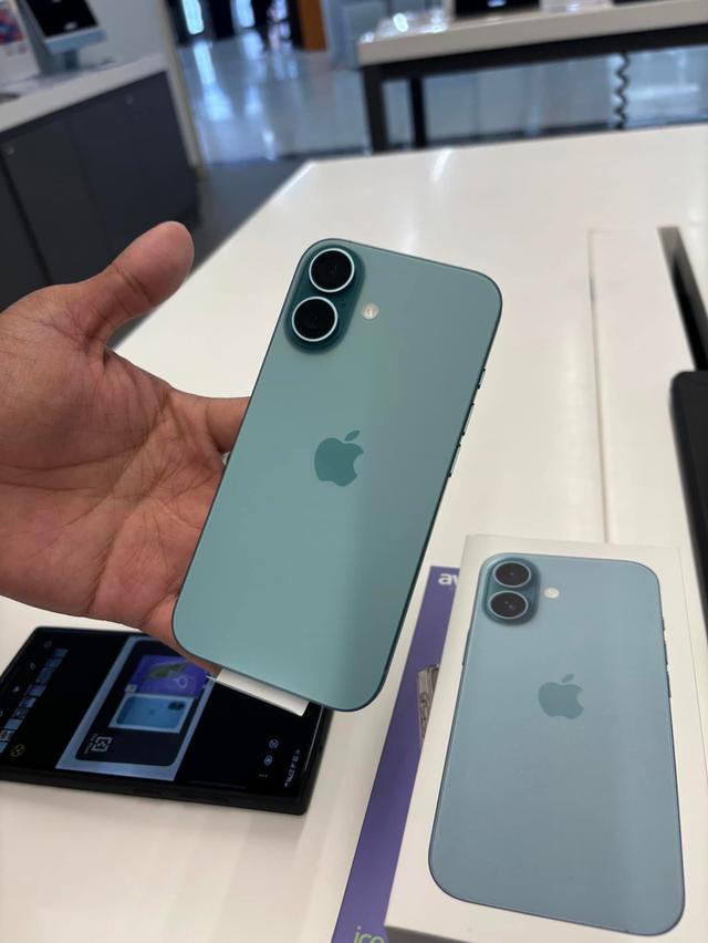 iPhone 16 สี Teal (เขียว) 2