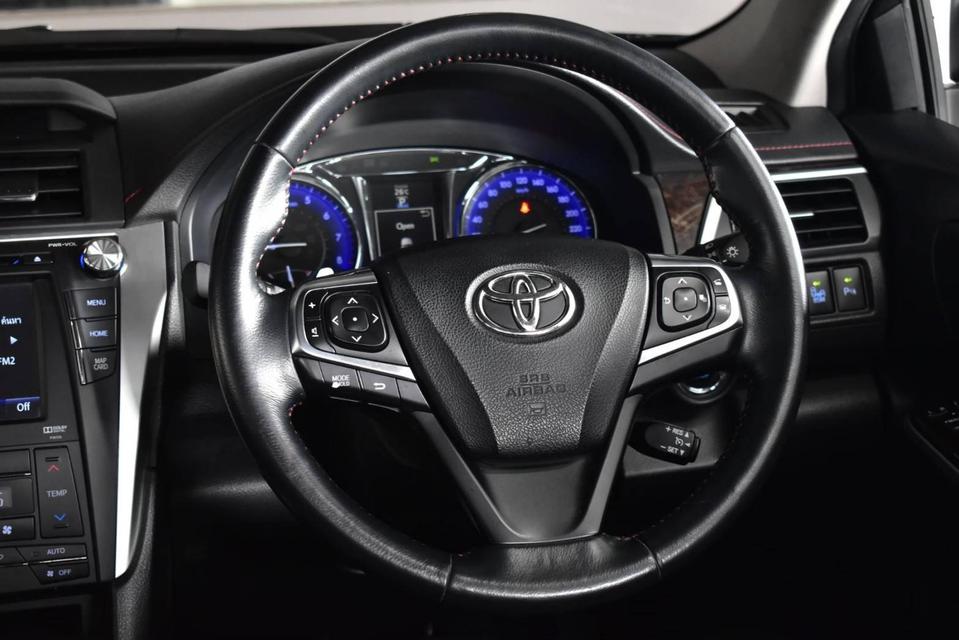 TOYOTA CAMRY 2.0G EXTREMO  6