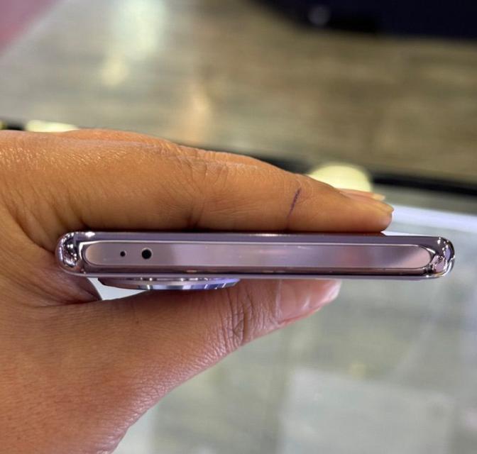 OPPO Reno10 Pro สีม่วงสวยๆ 7