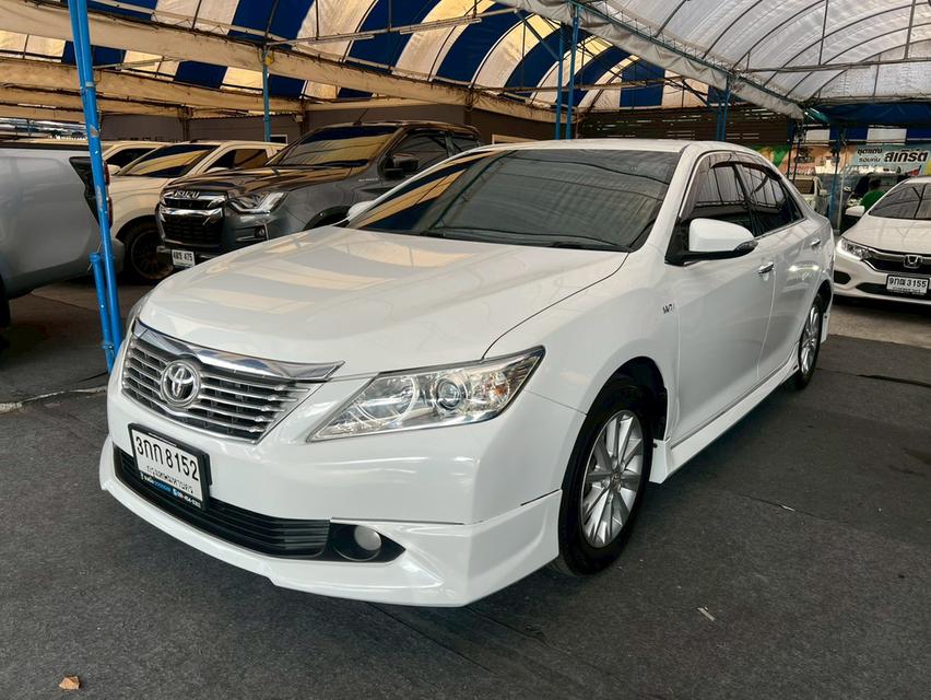 รถบ้าน สภาพดี Toyota Camry 2.0G Extremo ภายในสีดำ เกียร์ออโต้