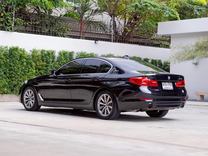 BMW 530e ELITE Plug-in Hybrid ปี 2019 รูปที่ 5